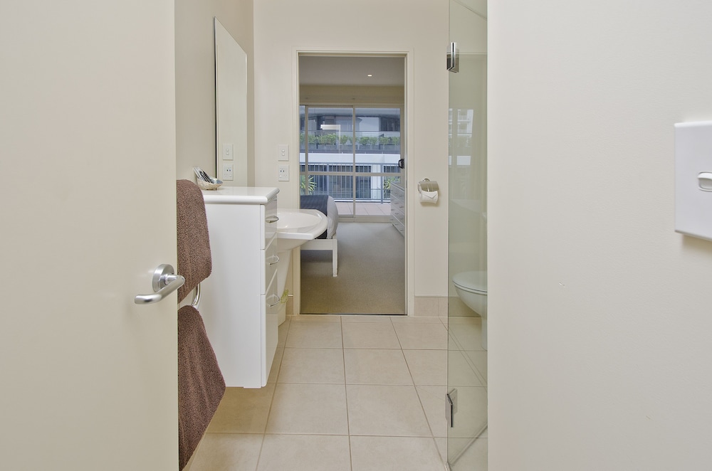 Apartment, 1 Bedroom, Partial Sea View photo 2