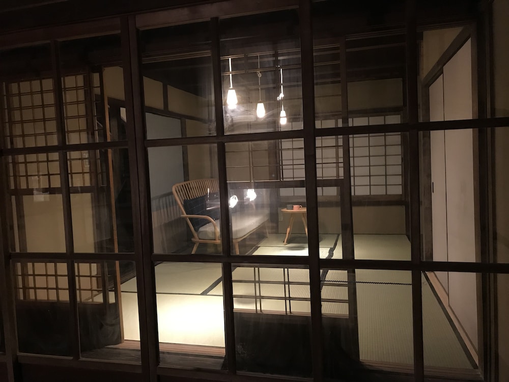 Deluxe Duplex photo 1