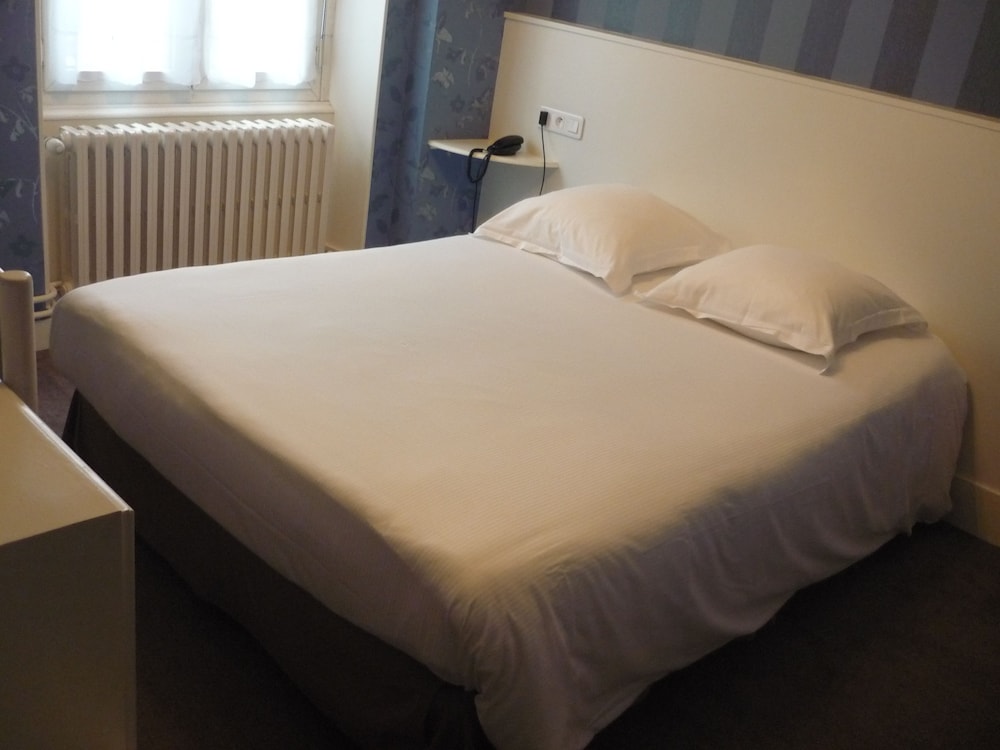 Standard Double Room, 1 Bedroom - Photo 6