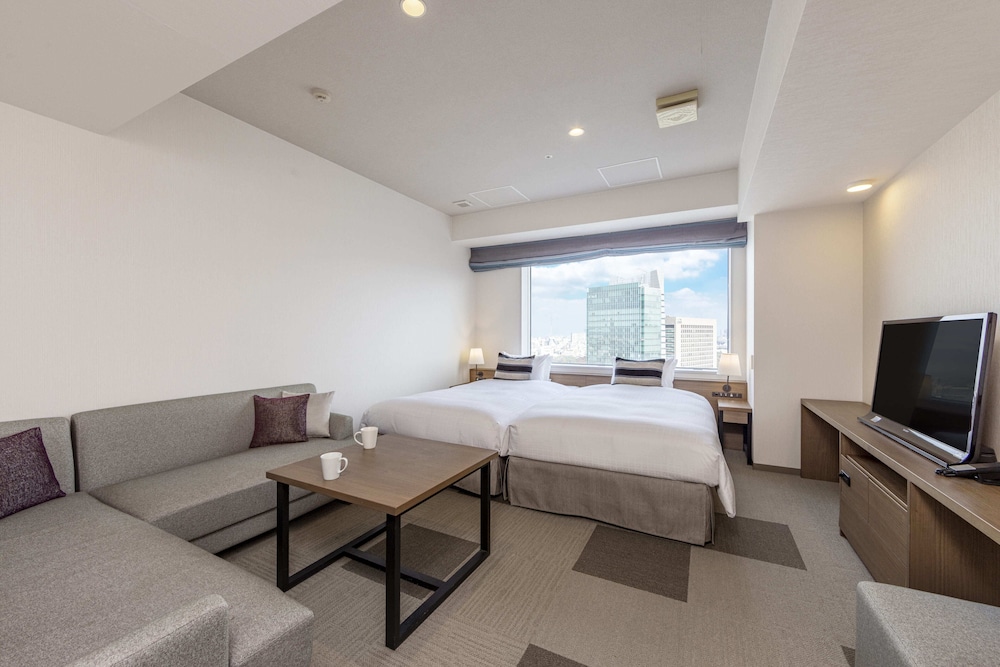 Premier Twin Room, Non Smoking photo 1