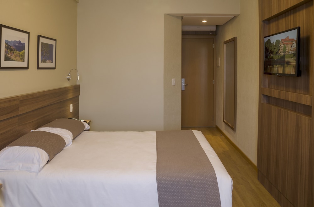 Luxury Quadruple Room photo 3