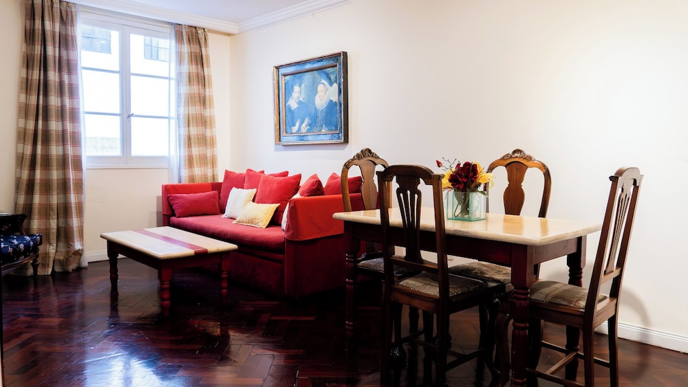Apartment (Plus)