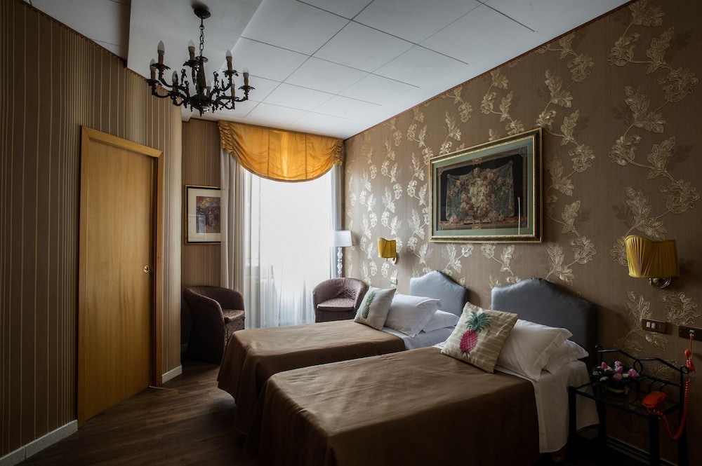Twin Room photo 1