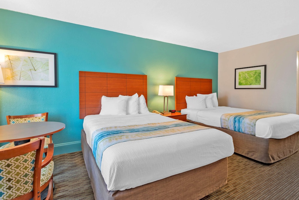 Standard Room, 2 Double Beds, Accessible, Refrigerator & Microwave - Photo 1