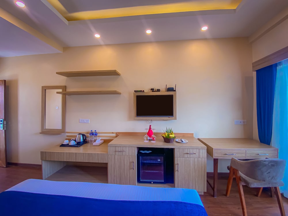 Suite - Photo 4