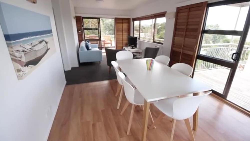 Two Bedroom Apartment with Ocean View - Photo 6