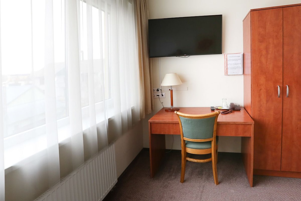 Standard Double or Twin Room photo 2