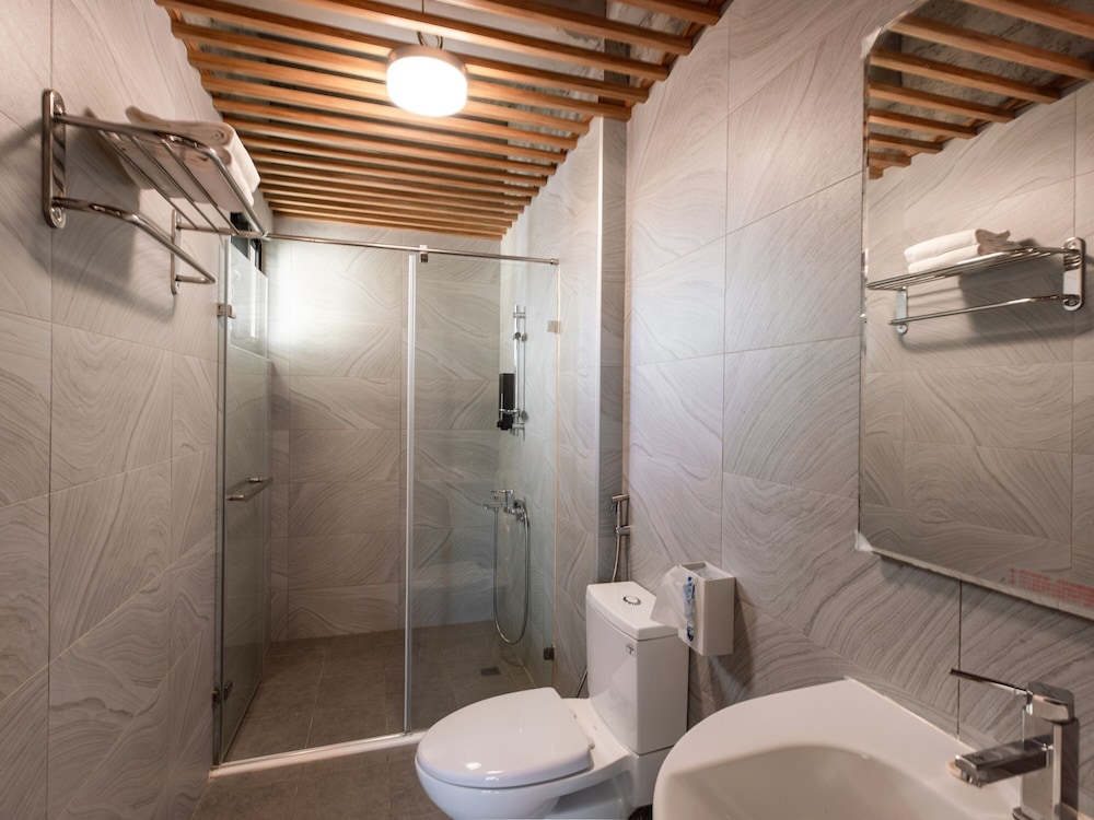 Double Room, Balcony - Photo 5