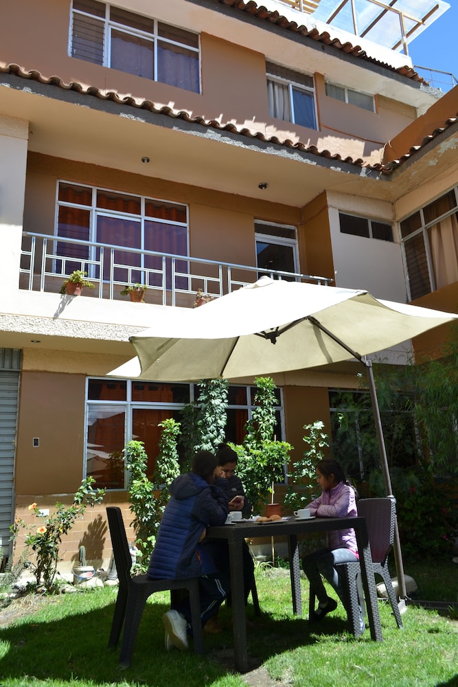 Family Room, Garden View photo 3