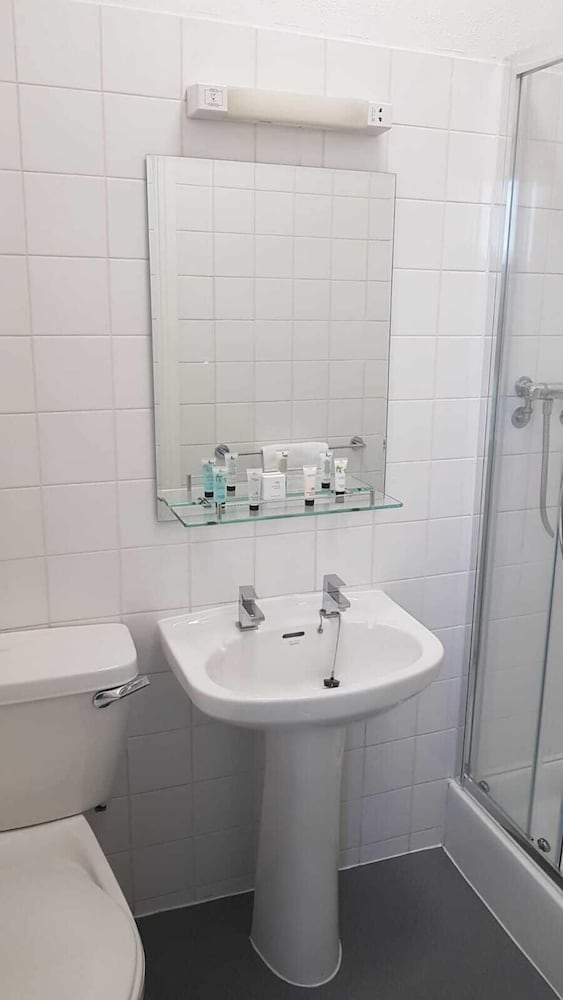 Standard Single Room (Room 2) photo 2