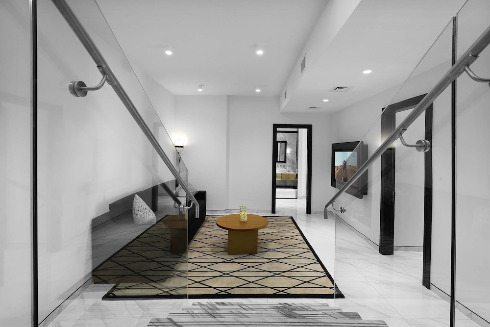 Apartment, 3 Bedrooms (Podium) thumbnail 6