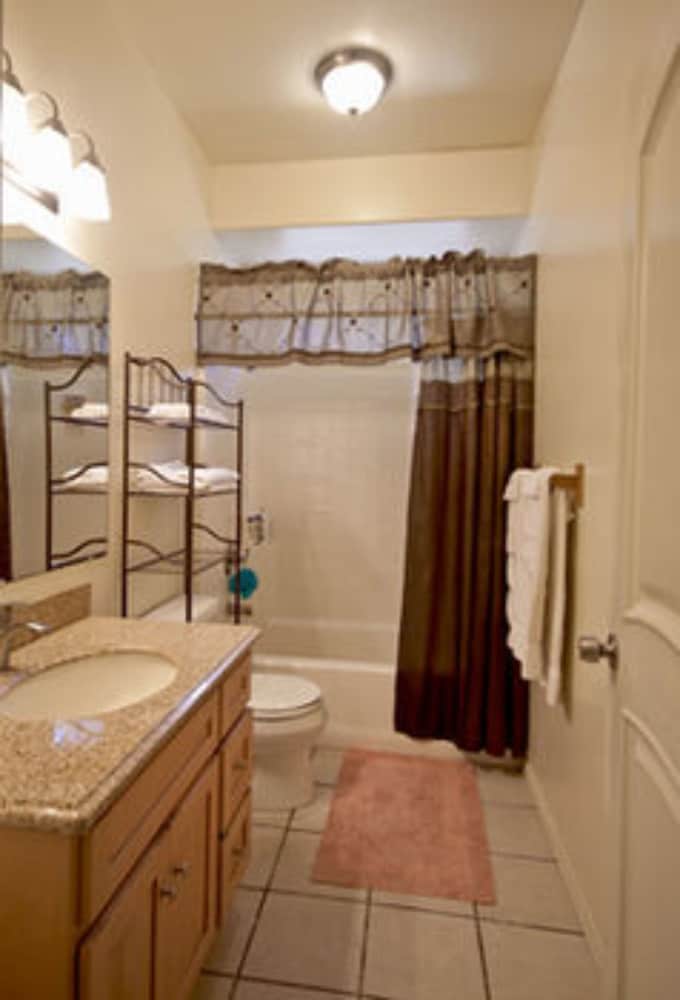 Room (Ginger) - Photo 17