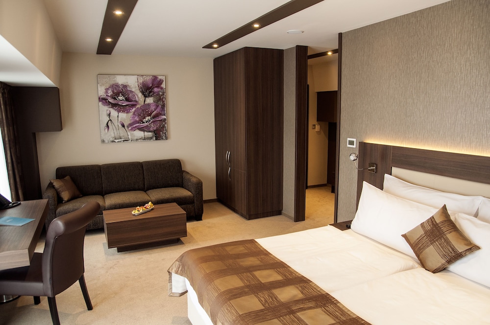 Superior Room - Photo 3