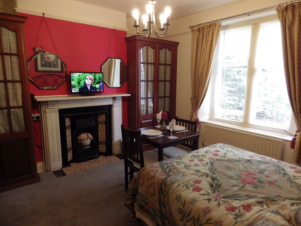 Double Room, Garden View (Wye) photo 2