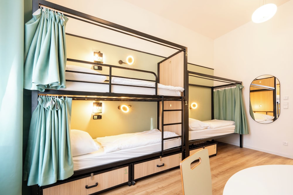 Basic Shared Dormitory, Mixed Dorm (3 beds)