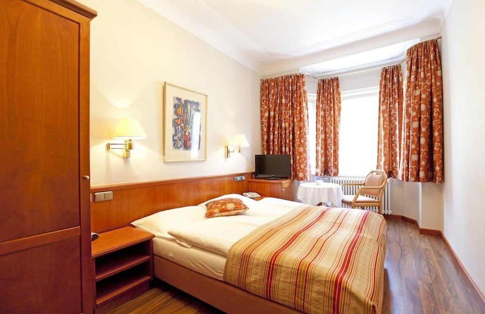 Suite photo 2
