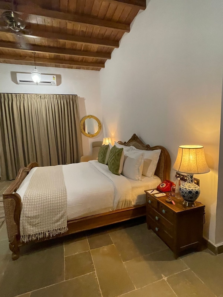 Luxury Room photo 2