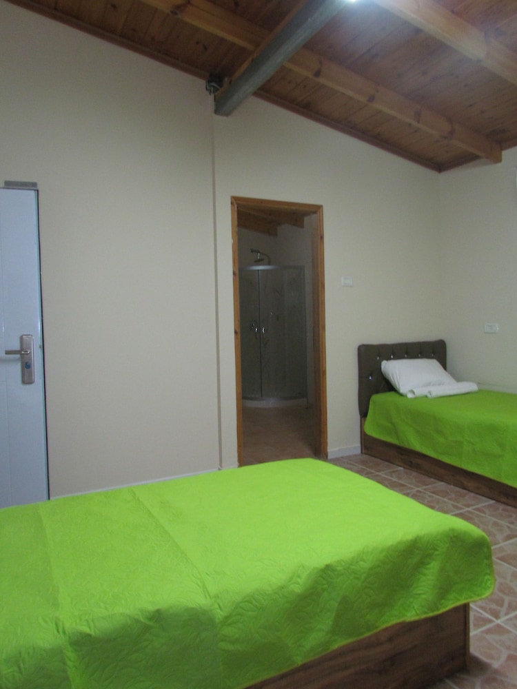 Quadruple Room photo 3
