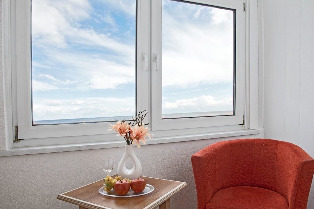 Apartment, Terrace, Ocean View photo 3