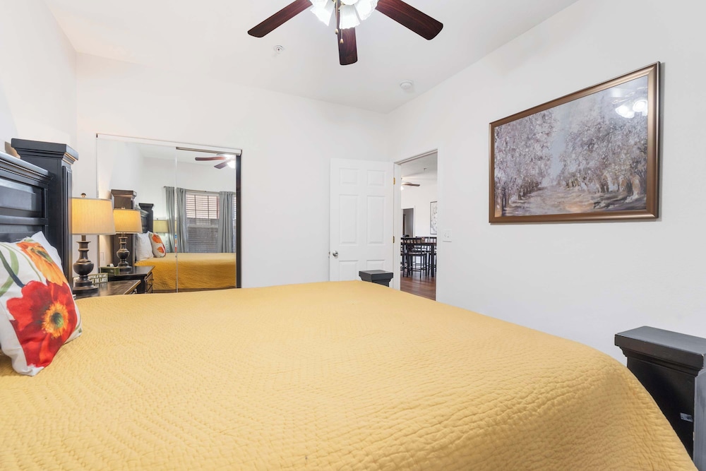 Condo, Multiple Beds, Balcony (Lakefront Sanctuary II )