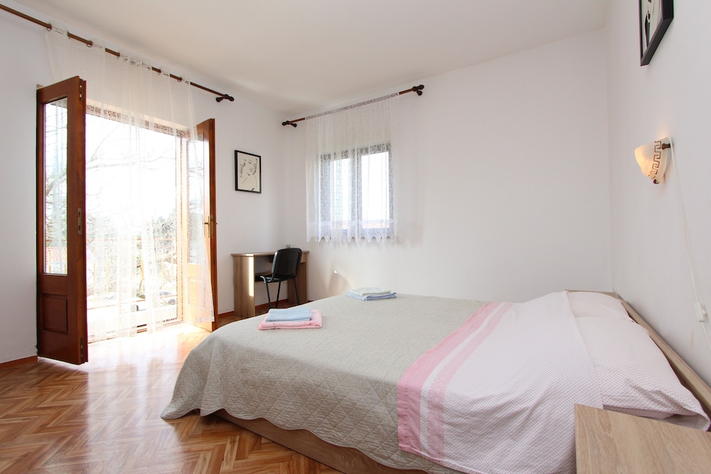 Apartment, 3 Bedrooms, Balcony