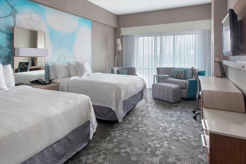Room, Multiple Beds - Photo 1
