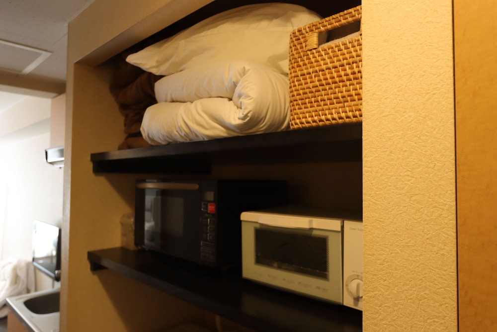 Room 202 Suitengu photo 1