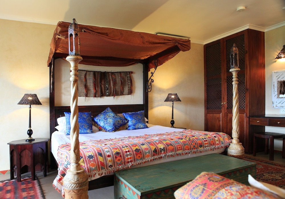 Deluxe Room - Photo 8