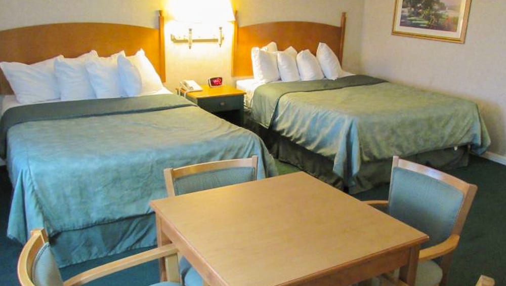 Suite, Non Smoking, Refrigerator & Microwave