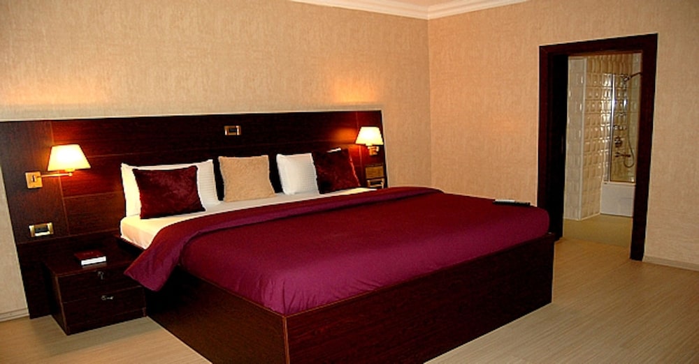 Gold Suite - Photo 4