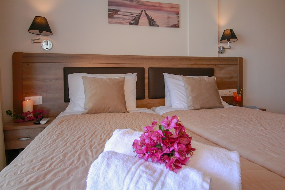 Superior Room, Sea View photo 2