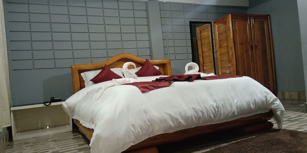 Deluxe Room - Photo 4