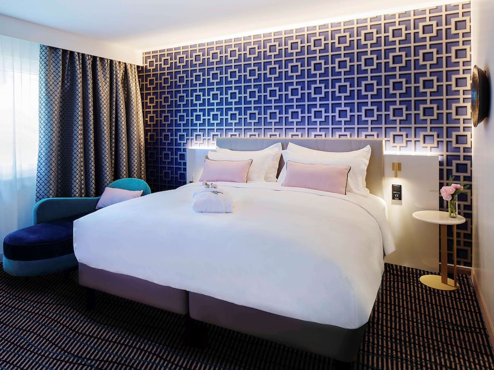 Junior Suite, 1 King Bed