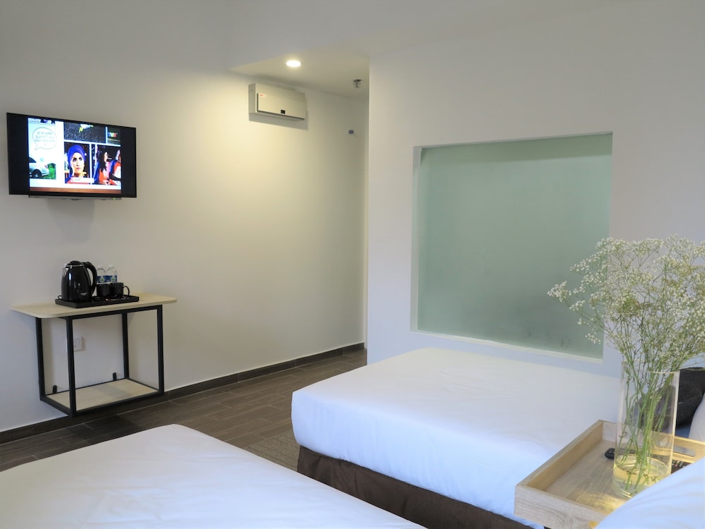 Superior Twin Room photo 3