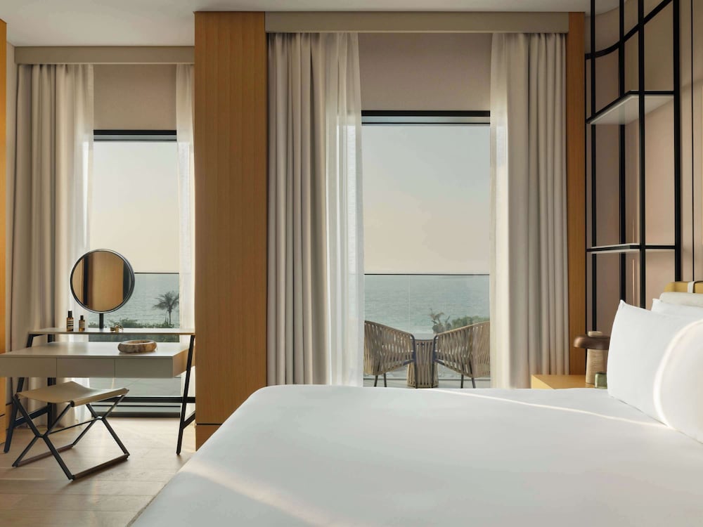 One Bedroom Beach Suite with Private Pool