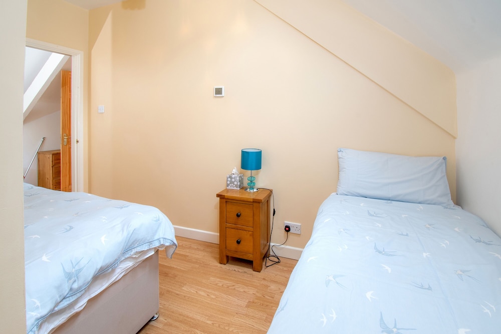 Family Cottage, Multiple Beds, Non Smoking photo 3