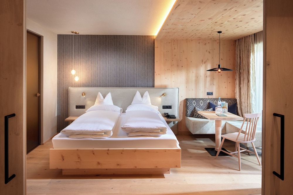 Familiensuite Zirbe Deluxe photo 1