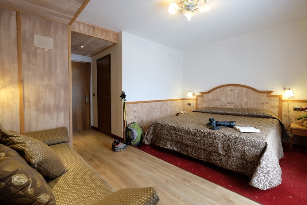 Premium Triple Room photo 1