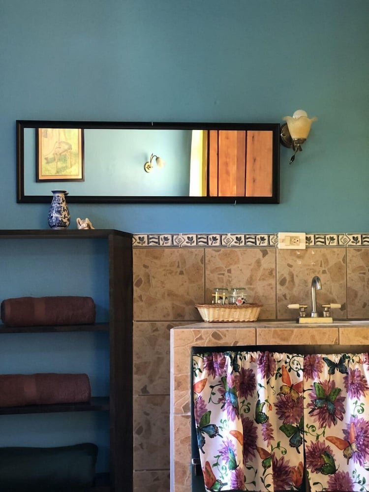 Superior Triple Room, Multiple Beds, Garden View, photo 6