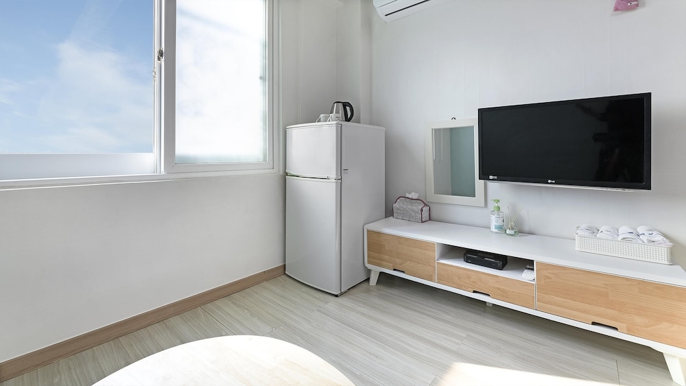 Basic Room, 1 Bedroom (306(mountain view)) photo 3