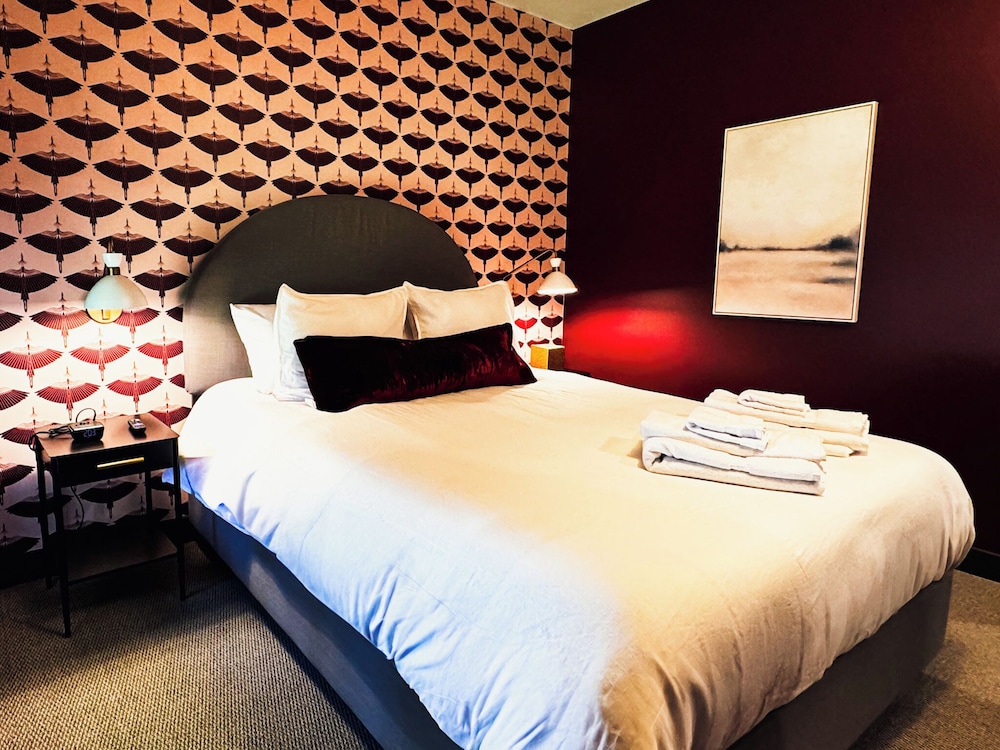 Deluxe Suite, Non Smoking, Kitchenette