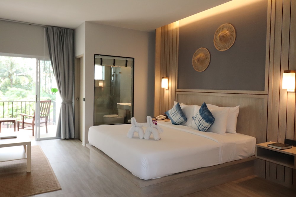 Premier Double or Twin Room photo 2