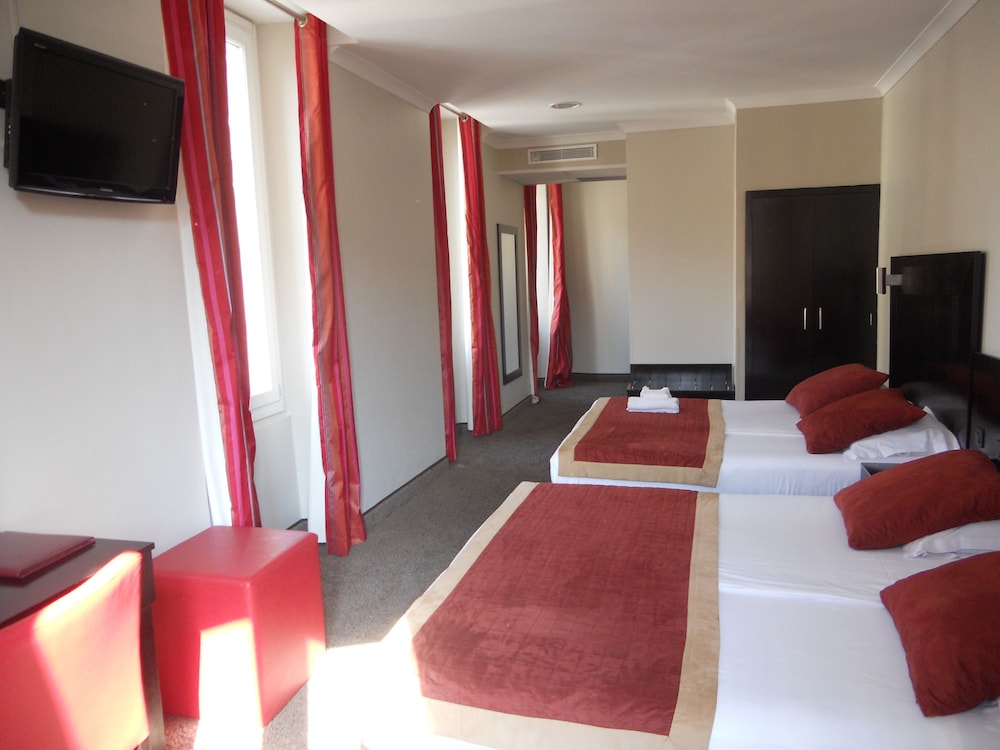 Quadruple Room, 2 Queen Beds