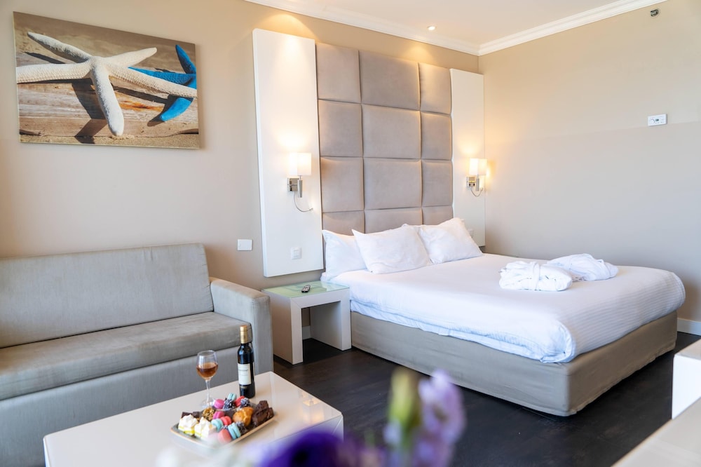 Executive Room photo 2
