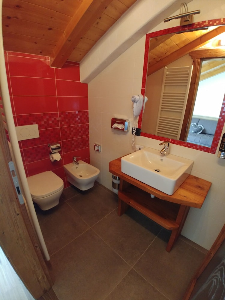 Standard Double Room, Non Smoking photo 3