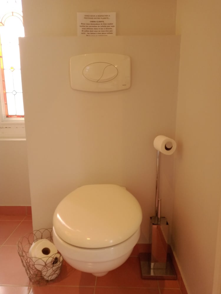 Comfort Double Room, Private Bathroom, Park View (Chambre Clos du Puits) - Photo 2