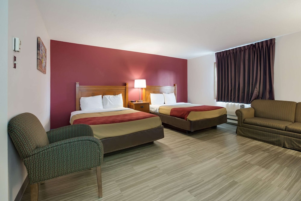 Standard Room, 2 Double Beds, Non Smoking - Photo 1