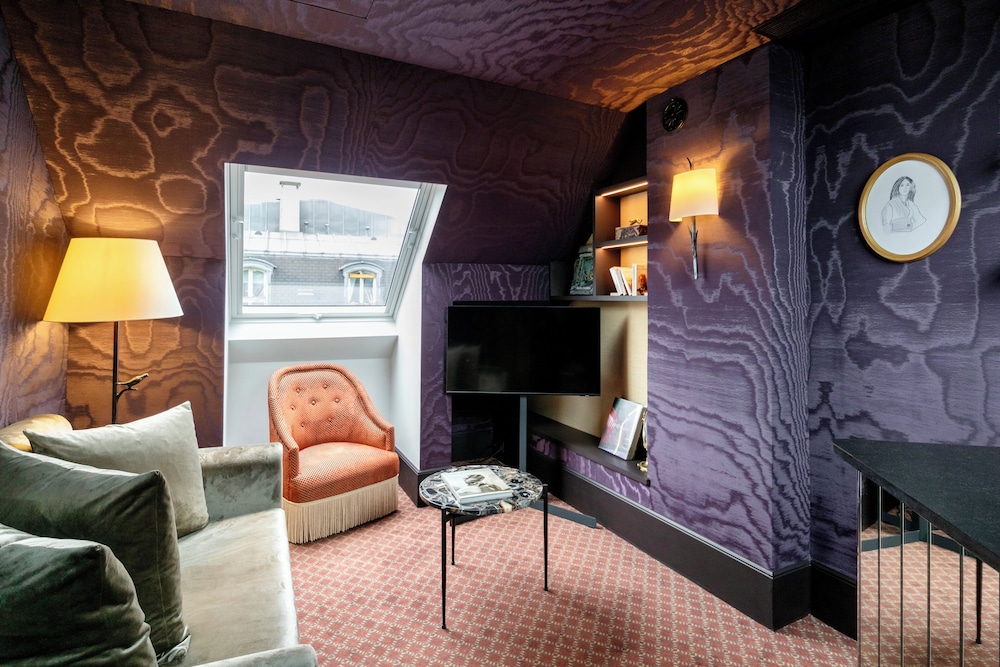 Exclusive Suite