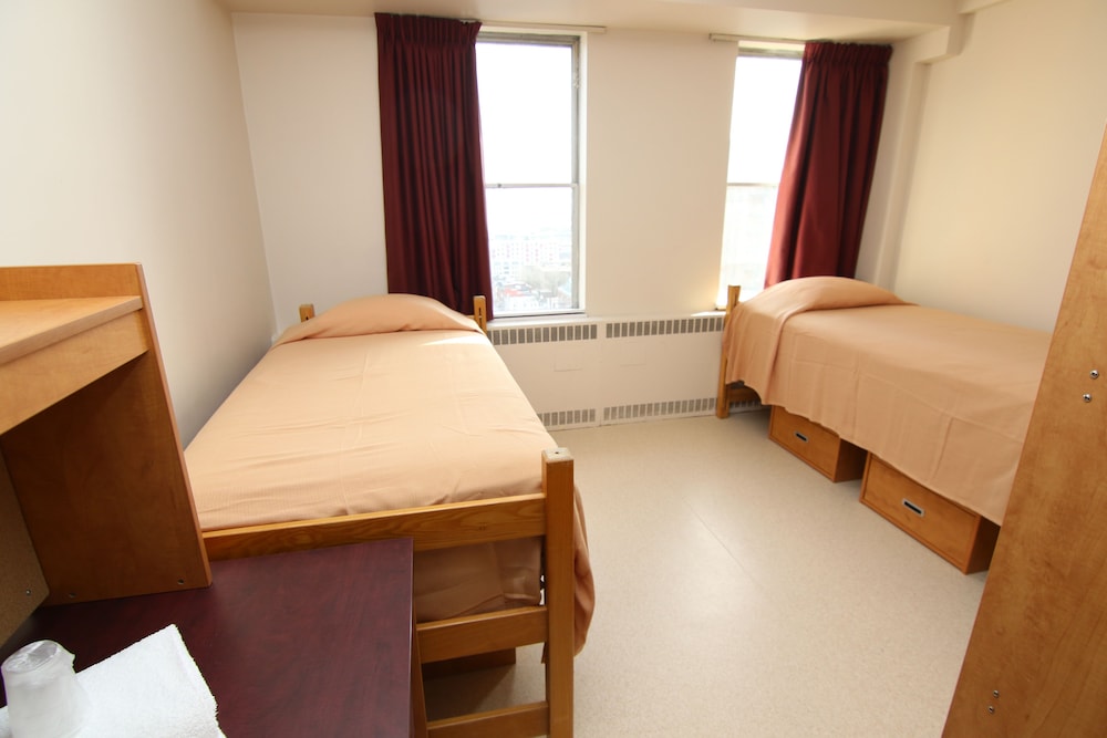 Gerard Hall Double Room - Shared Bathroom