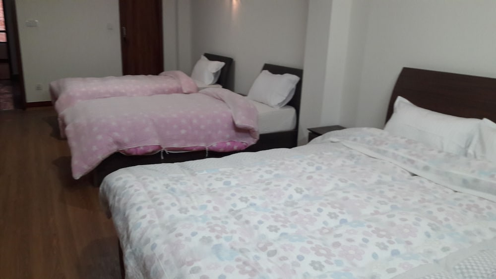 Premium Room, 1 Bedroom, Smoking photo 2
